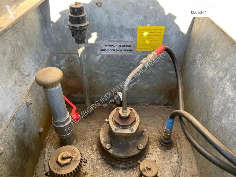 Attrezzature automezzi pesanti  Dieseltank...