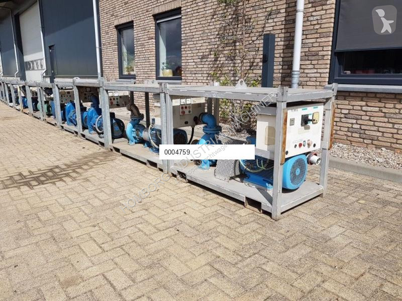 Uitrusting voor vrachtwagens  Waterpomp...