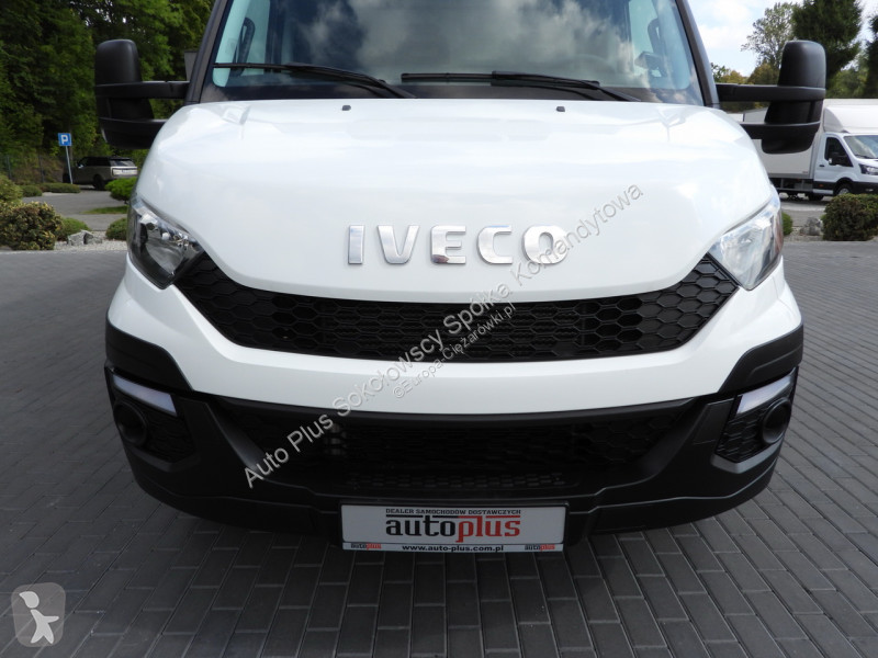 Samochód dostawczy Iveco 70C17 DAILY