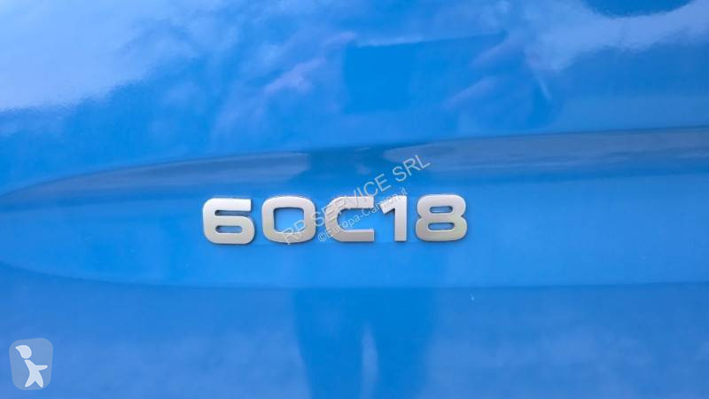 عربة نفعية Iveco