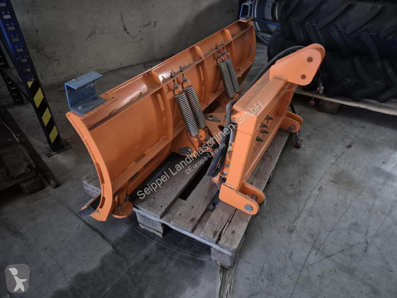 تجهيزات الآليات الثقيلة   CPK 150 FK Machinery