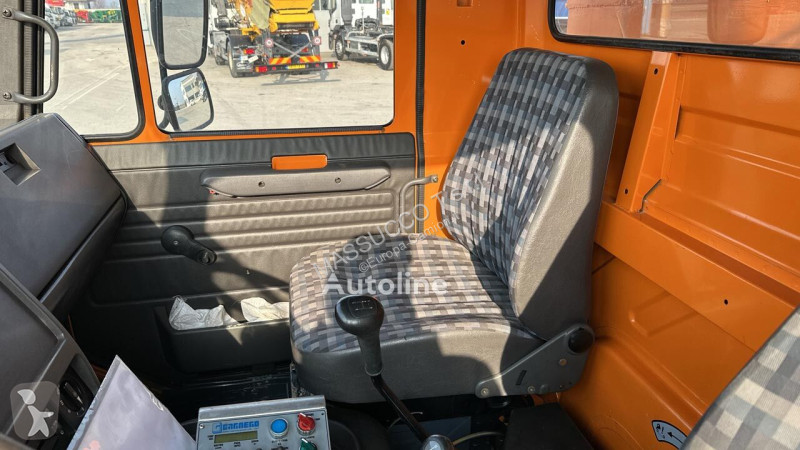 Attrezzature automezzi pesanti Mercedes UNIMOG U90