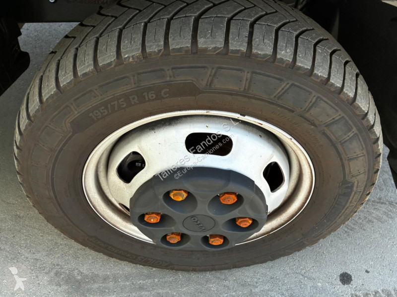 Furgoneta Iveco  35C16 20m3