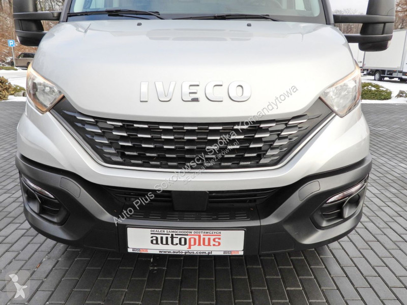 Samochód dostawczy Iveco 72C18 DAILY