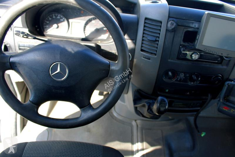 Véhicule utilitaire Mercedes 310 ColdCar 3+3...