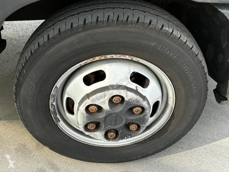 Furgoneta Iveco  35C16 20m3