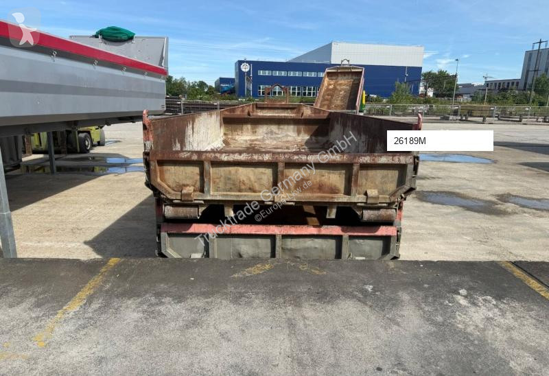 Echipamente pentru camioane  600 Hakenmulde
