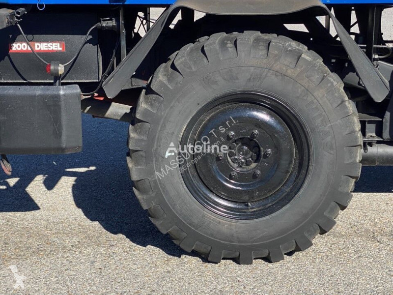 Attrezzature automezzi pesanti Mercedes UNIMOG