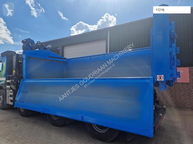 Uitrusting voor vrachtwagens  Conteneur à...
