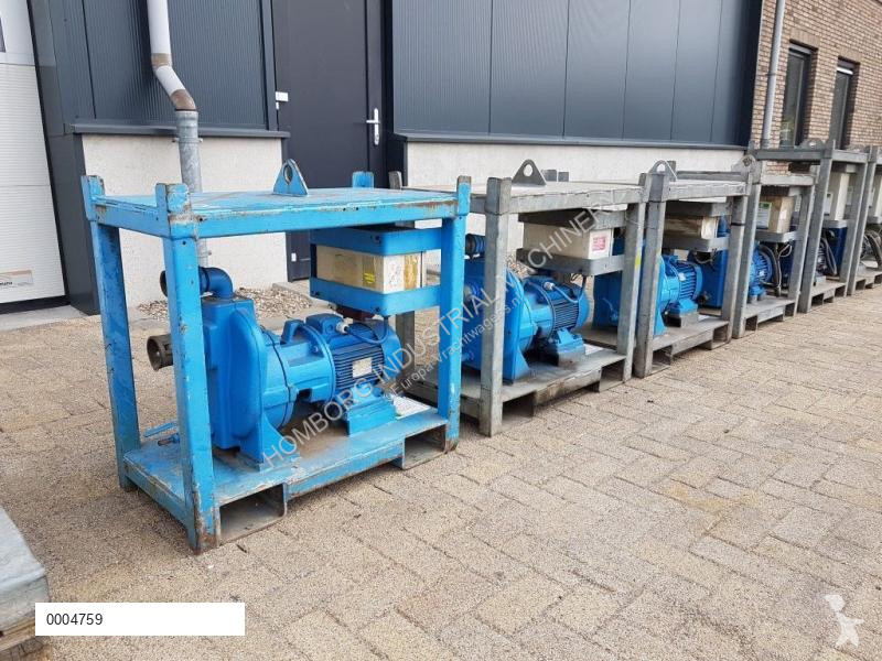 Uitrusting voor vrachtwagens  Waterpomp...