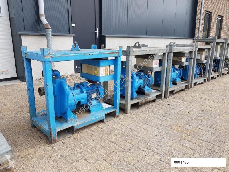 Uitrusting voor vrachtwagens  Waterpomp...