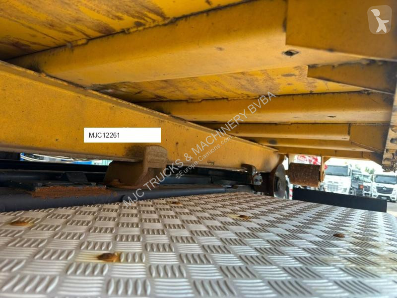 Uitrusting voor vrachtwagens  CONTAINER + FASSI...