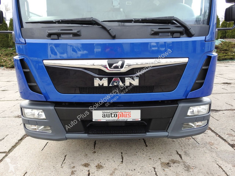 Attrezzature automezzi pesanti MAN 12.220