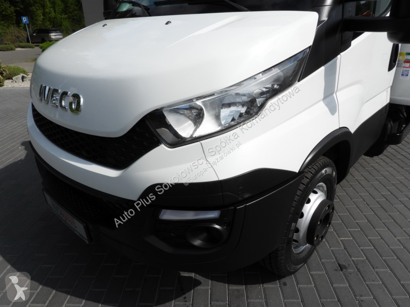 Samochód dostawczy Iveco 70C17 DAILY