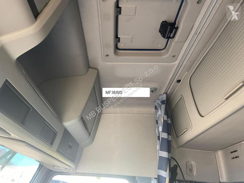 Équipements PL Volvo 4x4/6x4 Specjalny kontener...