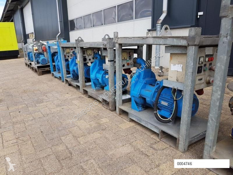 Uitrusting voor vrachtwagens  Waterpomp...