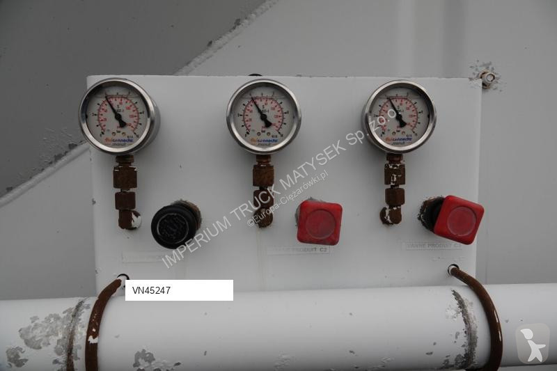Uitrusting voor vrachtwagens  CEMENTONACZEPA /...