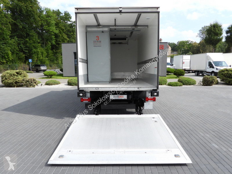 Samochód dostawczy Iveco 70C17 DAILY