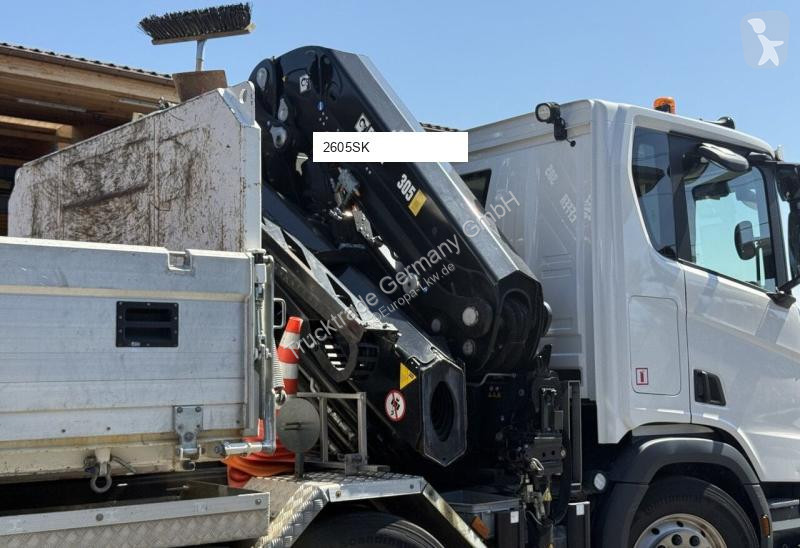 Équipements PL Effer 305/6S