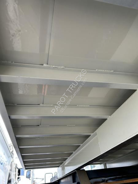 Equipamentos pesados   Caisson 10M3 DISPONIBLE...