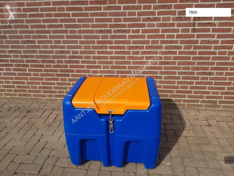 Equipamentos pesados  Cemo ad blue tank