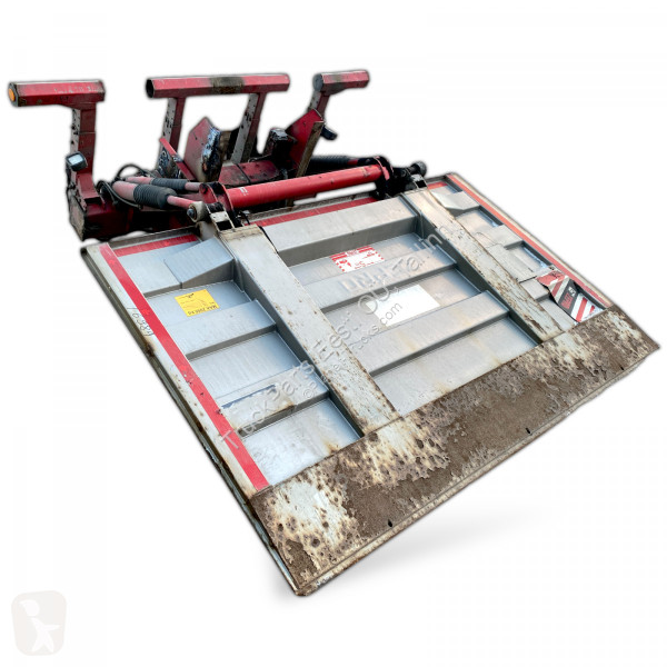 Equipamentos pesados Scania G-series (01.04-)
