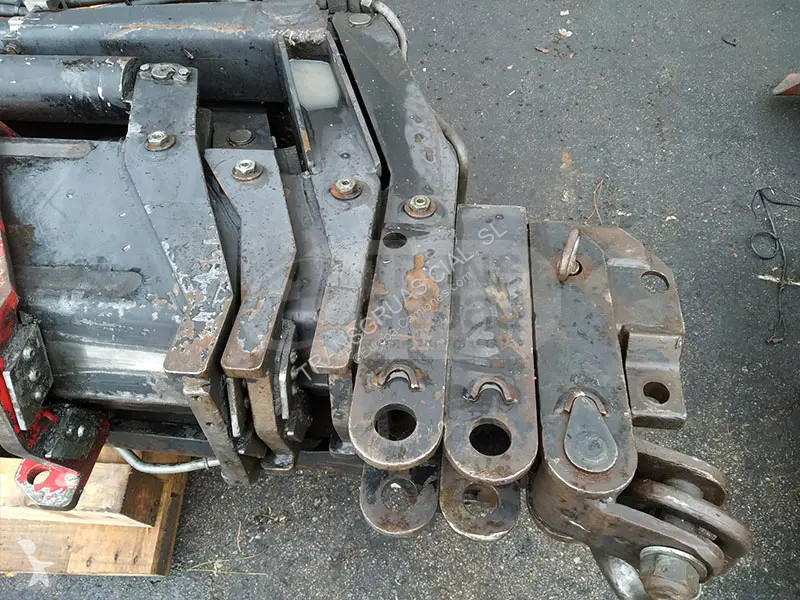 Uitrusting voor vrachtwagens HMF