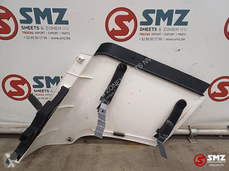 PL-utrustningar Scania Occ cabinespoiler rechts...