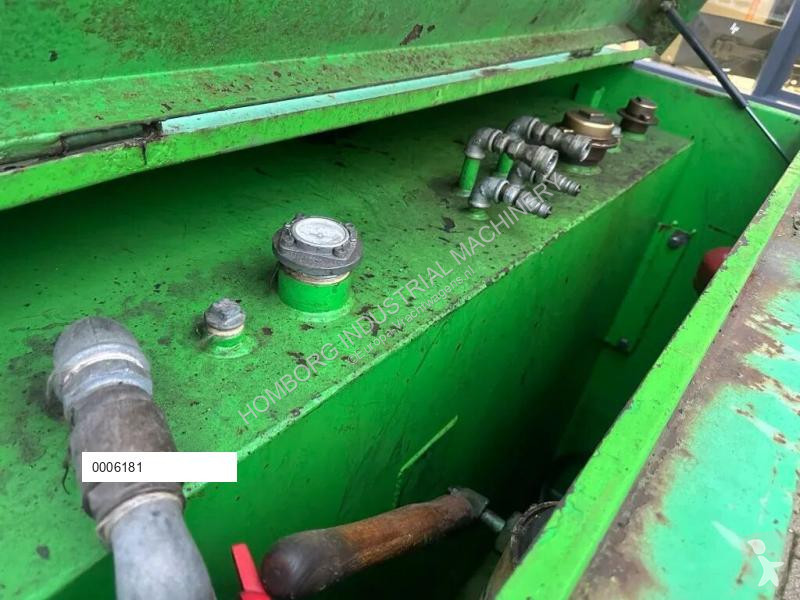 Uitrusting voor vrachtwagens  IBC Steenbergen...