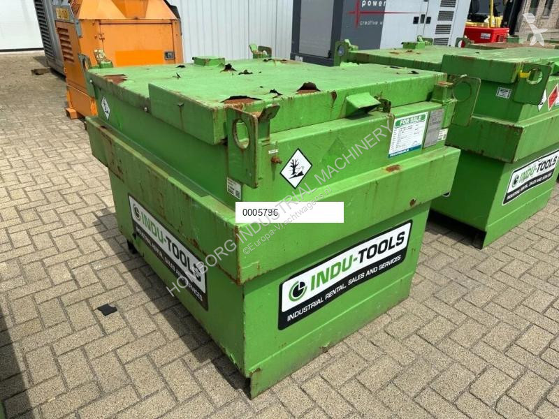 Uitrusting voor vrachtwagens  IBC Steenbergen...