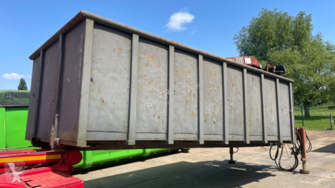 Container