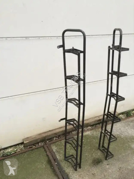 Attrezzature automezzi pesanti Scania