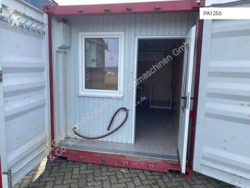 Container