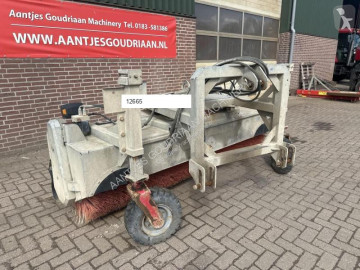 Attrezzature automezzi pesanti