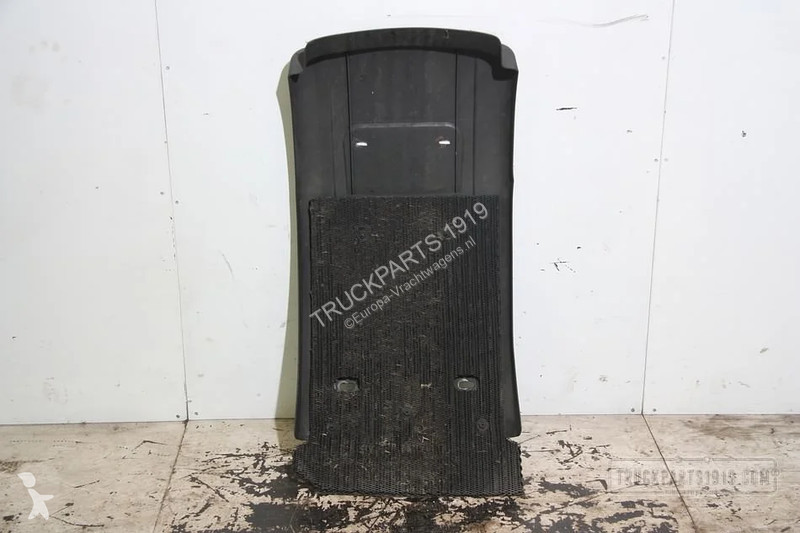 Attrezzature automezzi pesanti Renault Body &...