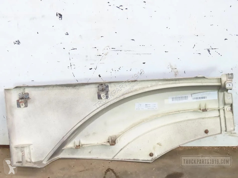 Équipements PL  Body & Chassis Parts Spatscherm...