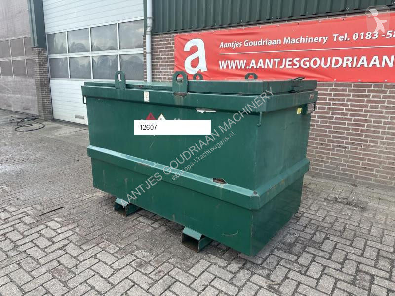 Attrezzature automezzi pesanti