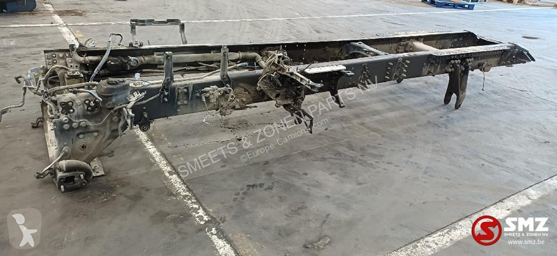 تجهيزات الآليات الثقيلة Scania Occ chassis...
