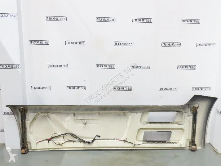 Équipements PL  Body & Chassis Parts Side skirt...