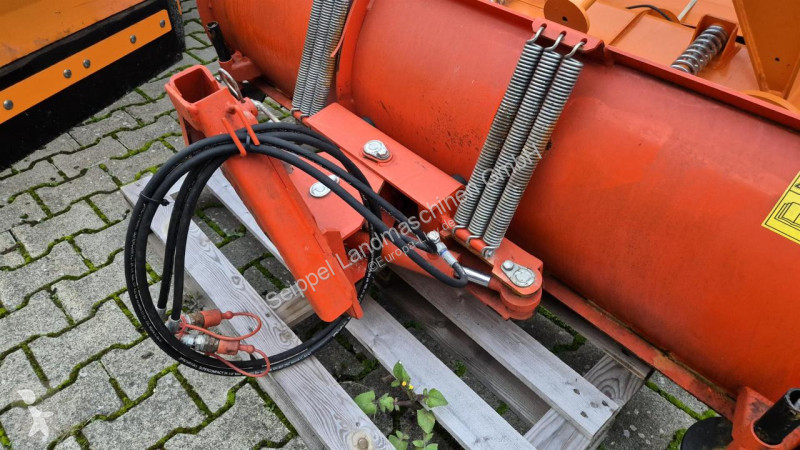 تجهيزات الآليات الثقيلة Kubota  Kubota 1800mm...