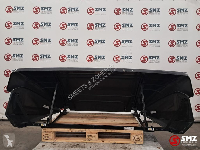 تجهيزات الآليات الثقيلة Renault Occ dakspoiler...