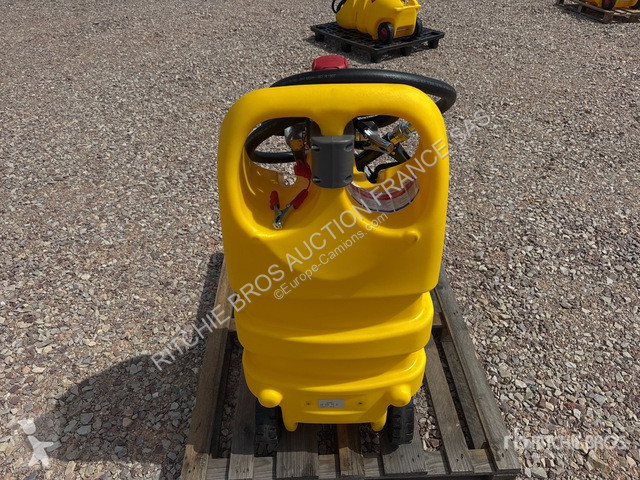 Equipamientos  Emiliana Serbatoi  Emilcaddy 110
