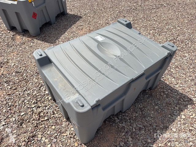 Equipamientos  Emiliana Serbatoi  Carrytank 330