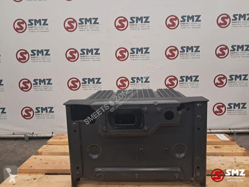 تجهيزات الآليات الثقيلة Scania Occ batterijbak...