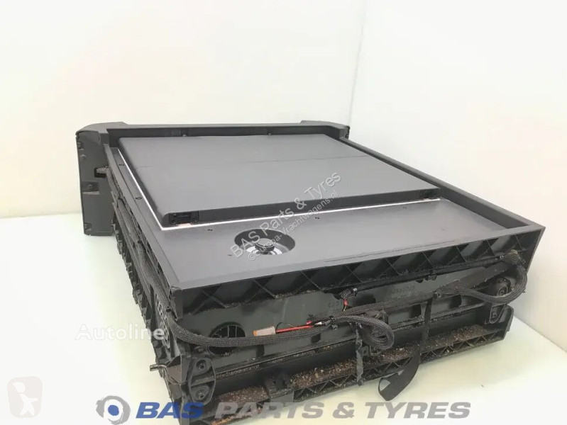 Equipamentos pesados Renault T-Serie...