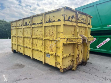 Skip loader box bodywork