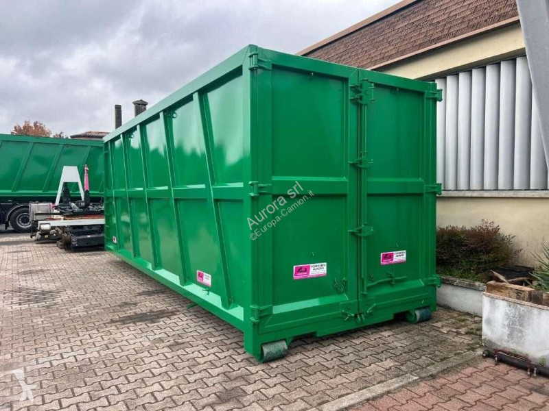 SCARRABILE NUOVO A CIELO APERTO Truck equipments