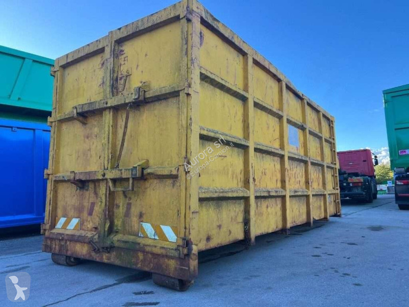 SCARRABILE USATO A CIELO APERTO Truck equipments