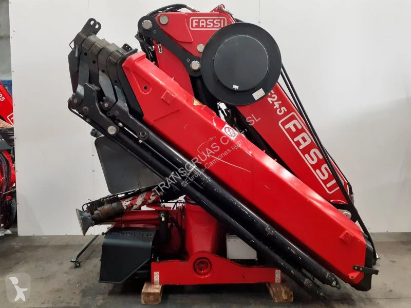 Uitrusting voor vrachtwagens Fassi F245A.2.26