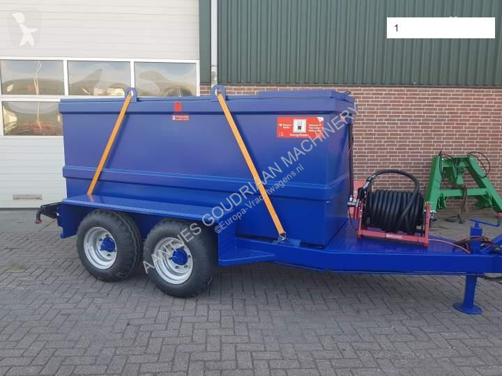 Uitrusting voor vrachtwagens  IBC Trailer